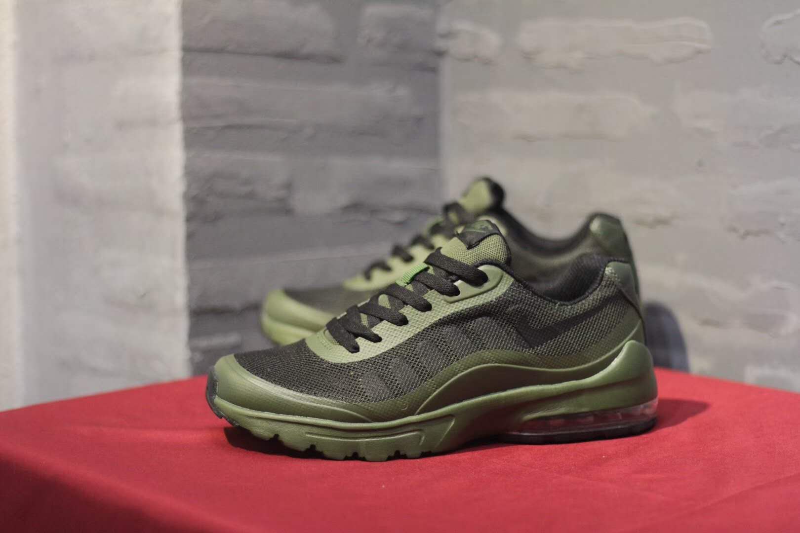 Nike Air Max Invigor Print 95 Army Green Black Shoes